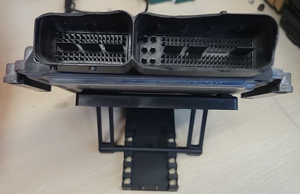 Universal ECU Bracket for Easy ECU Wiring-autoobd2-1